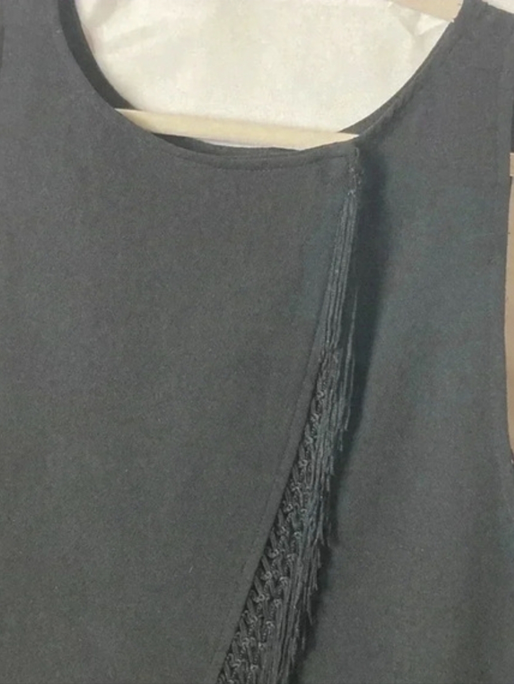Jennifer Lopez Black Fringe Tank Top - Picture 3 of 8